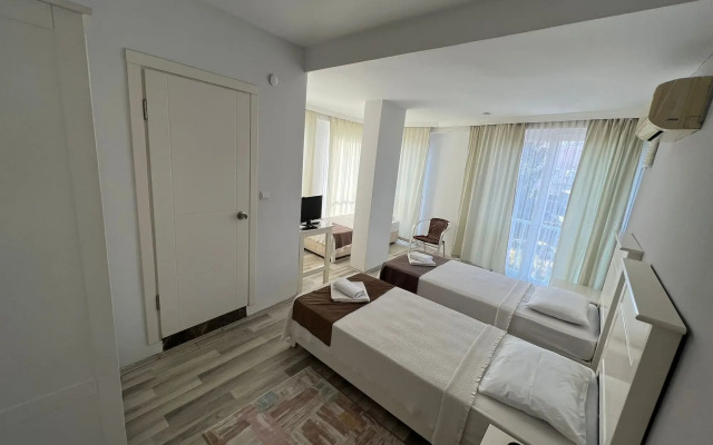 Corner Boutique Hotel