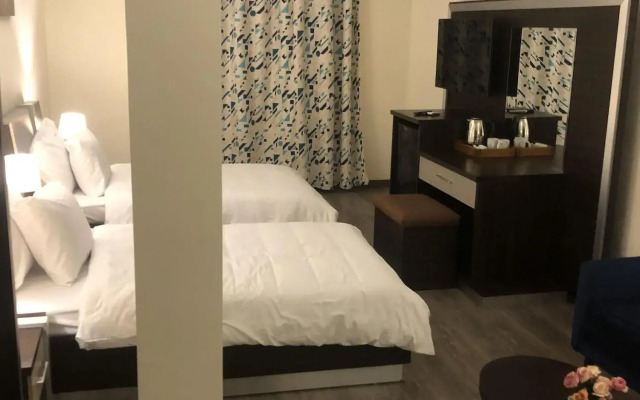 Pyramid Edge Hotel & Exclusive Pyramids View Rooftop