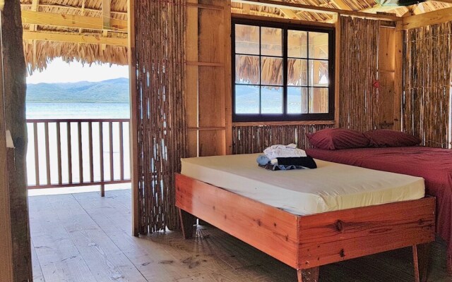 San Blas Private Over-the-Water Cabin