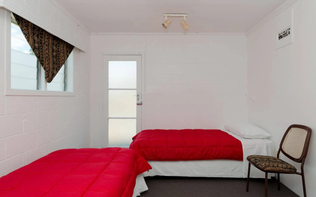 Waitangi Beach House