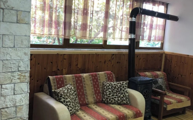 Monas Guesthouse