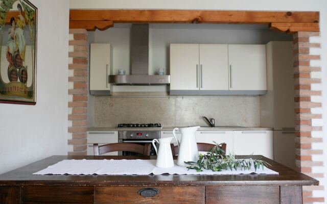 IseoLakeRental - La Stallina
