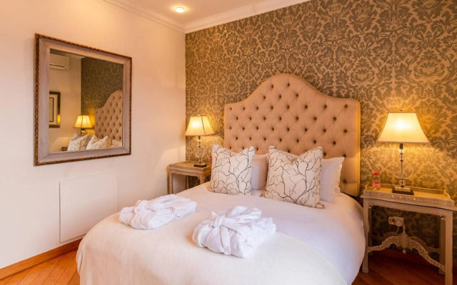 The Ivy Apartments