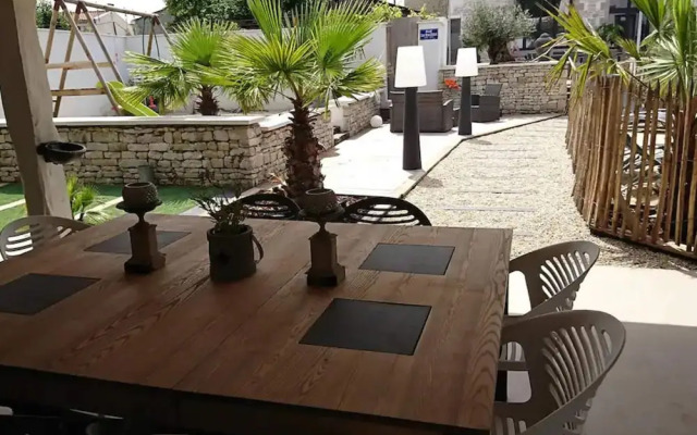 Villa in Nuaille-d'aunis With Private Pool