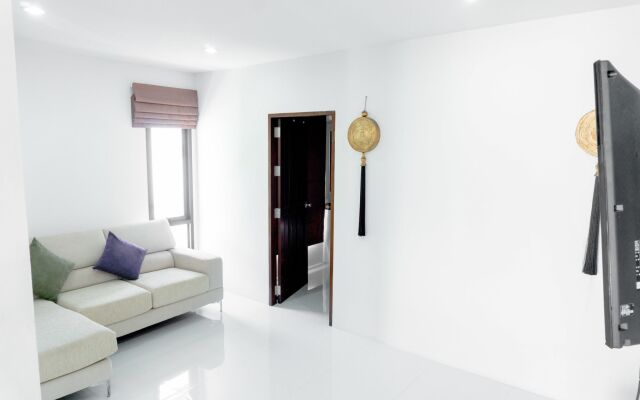 Baan Smile Villa