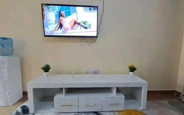 Lux Suites Lumumba Drive Apartments