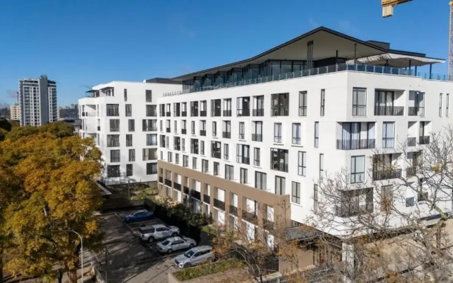 Four11 at One Rosebank