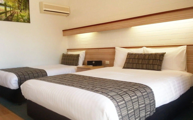 Kurri Motor Inn