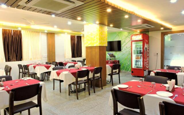 Treebo Mohit Regency
