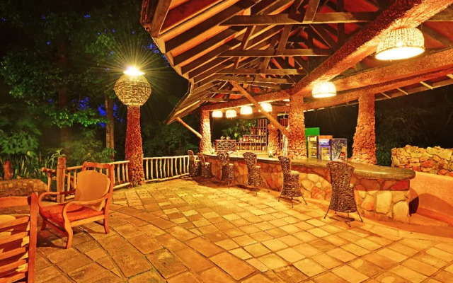 Rainforest Lodge Mabira by GEO
