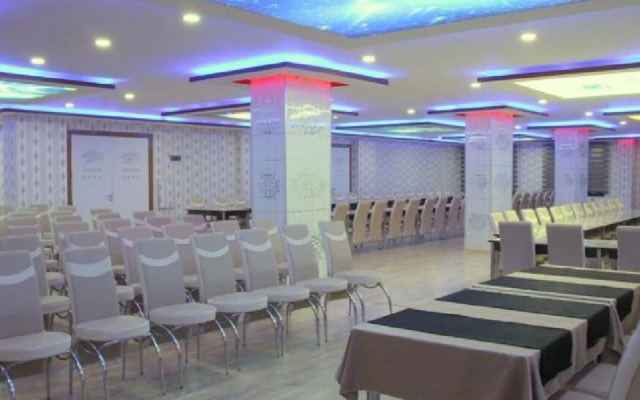 Mentalite Hotel