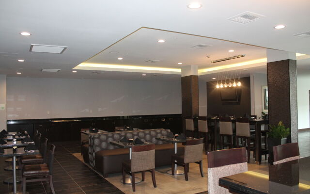 Staybridge Suites Carlsbad by IHG