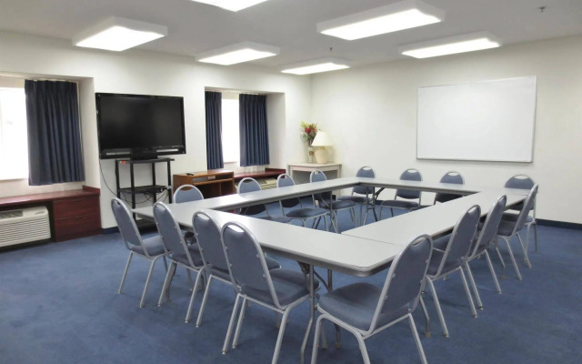 Americas Best Value Inn & Suites Maryville