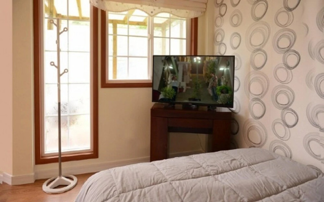 Yangyang Sigol Punggyeong Pension