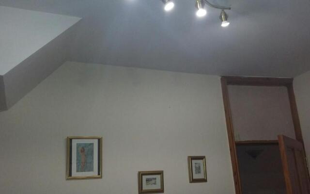 Luxurious very spacious one bedroom flat
