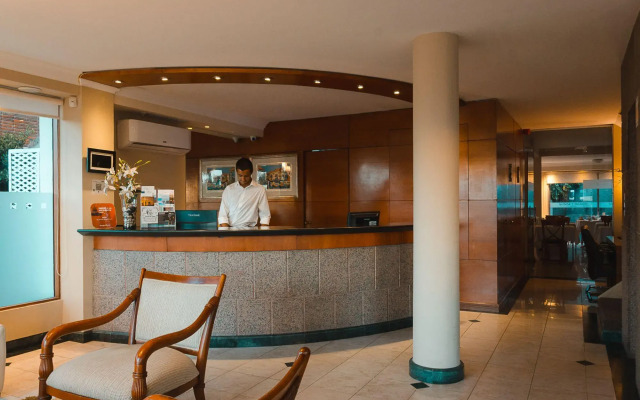 Sunset Beach Hotel