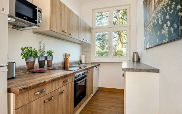 Apartment by Lake Muritz With Marina Views