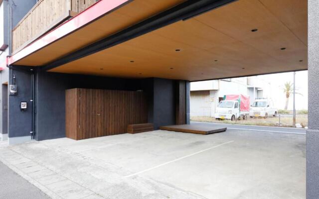 SAKURA house Yukawa -屋根付きBBQ-