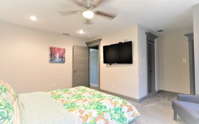 2Bdrm 2Bath 2Beds - NRG - GRB - MM-Park