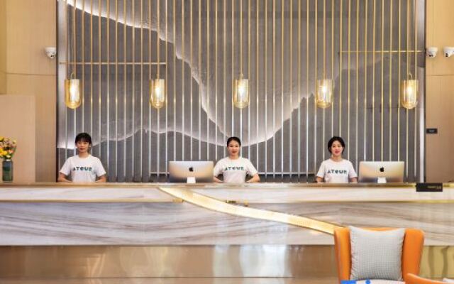 Atour Hotel Xiamen Jimeihu Business Center