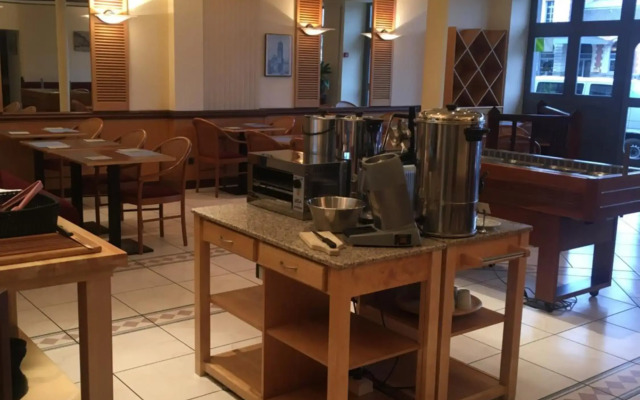 Hotel Kyriad Rodez