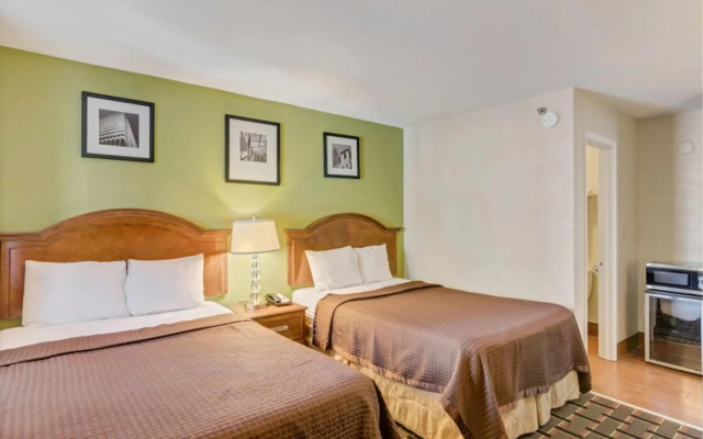 Savannah Garden Hotel