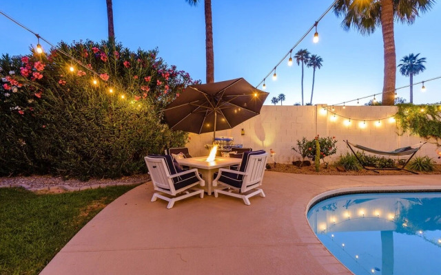 Casa Sunset 4 Bedroom Home by RedAwning