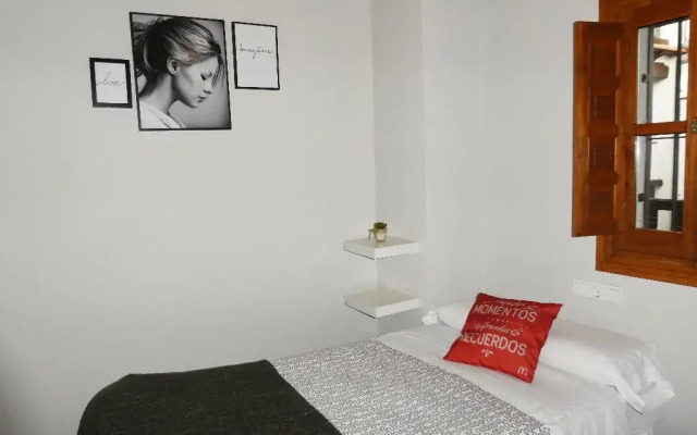 Apartamentos Nahira Suites 3000