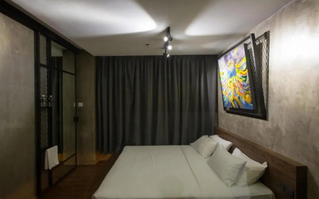 The Hulo Hotel Gallery