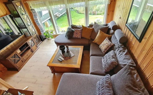 8 Person Holiday Home in Sundlandet