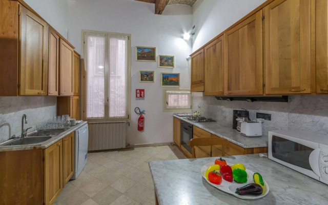 Friendly Venice Suites