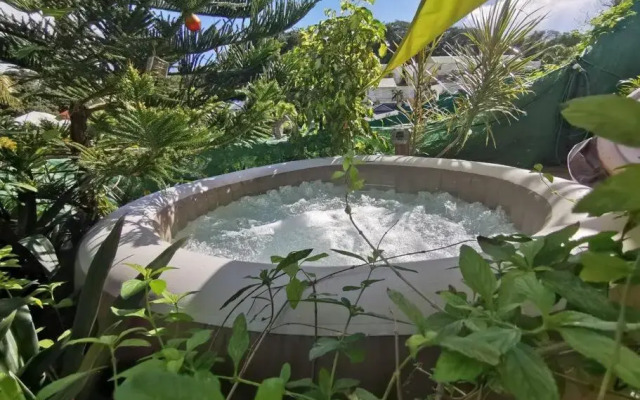 Joli Kaz Piscine & Spa, Dampierre Gosier