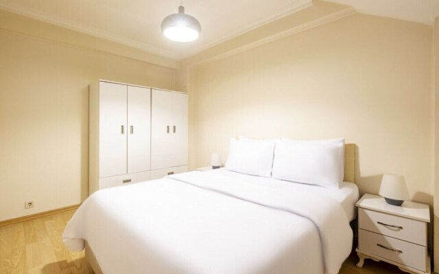 Central and Cozy Flat in Sisli