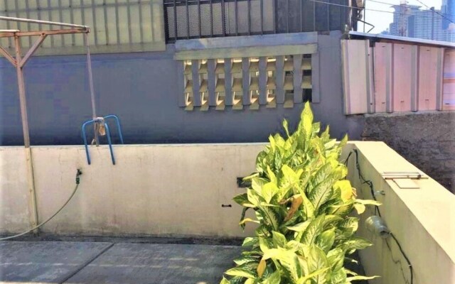 F4 Syariah Residence