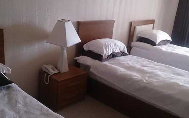 Palm Beach Hotel
