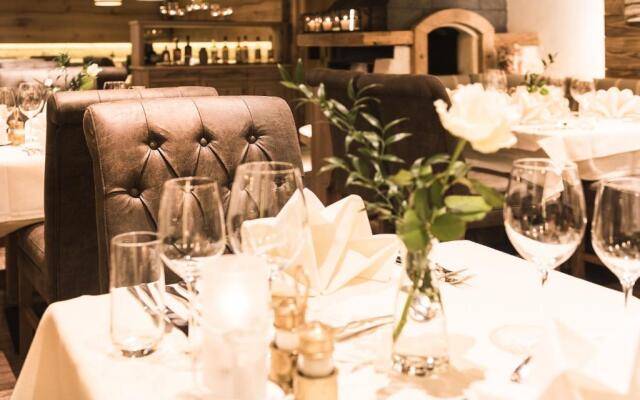 Sepp & Hanni's - Suiten im Dorf