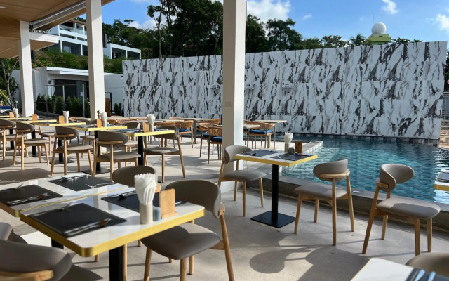 Three Trees Samui Resort - Sarocha Villa