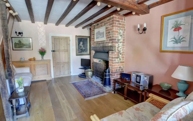 Exclusive Holiday Home in Canterbury Kent with Garden