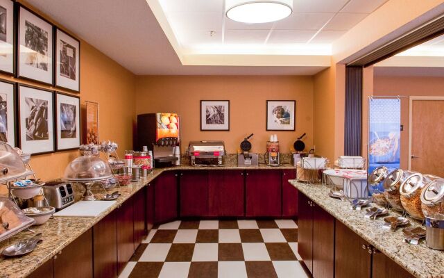 Hampton Inn Louisville-North/Clarksville