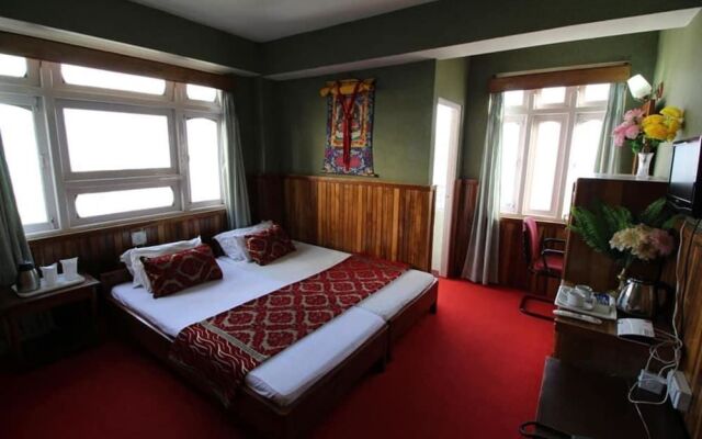 Hotel Rabdentse Residency