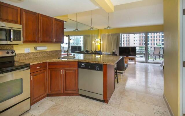 Ilikai 542 - Studio Condo