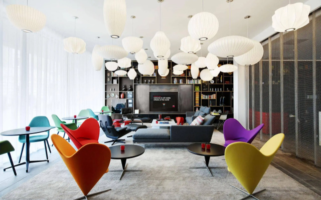 citizenM Paris la Défense