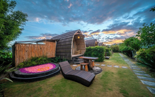 Tegal Bamboo Cottages