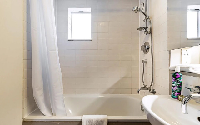 Stylish Camden Flat Near Markets & Tube