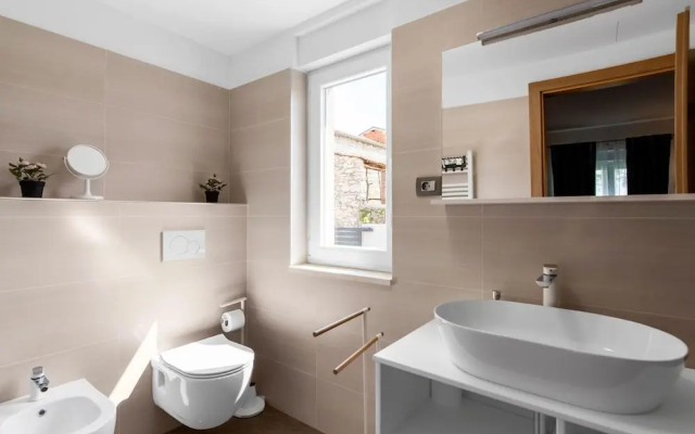 Luxury Villa With Swimming Pool and Sauna