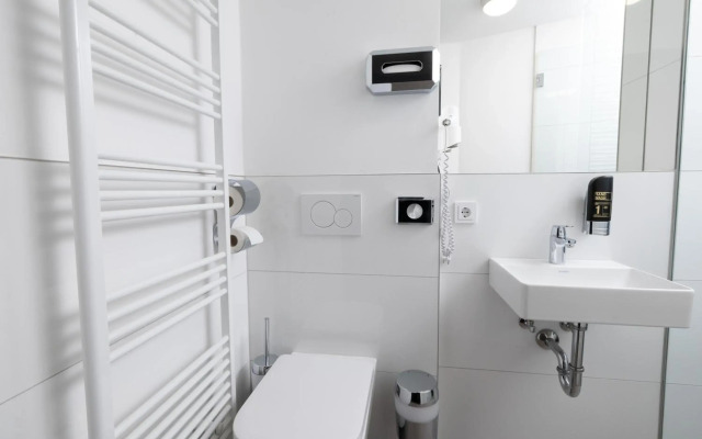 Smart Stay Hotel Station