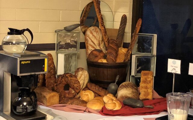 Opal Inn Hotel Motel