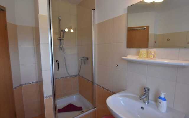 Einladende Ferienwohnung in Zweedorf mit Grill