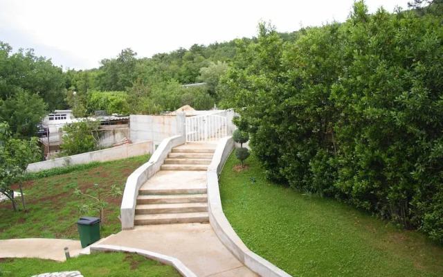 Seaside Escape Selce Apartments