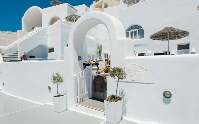 Nomikos Villas